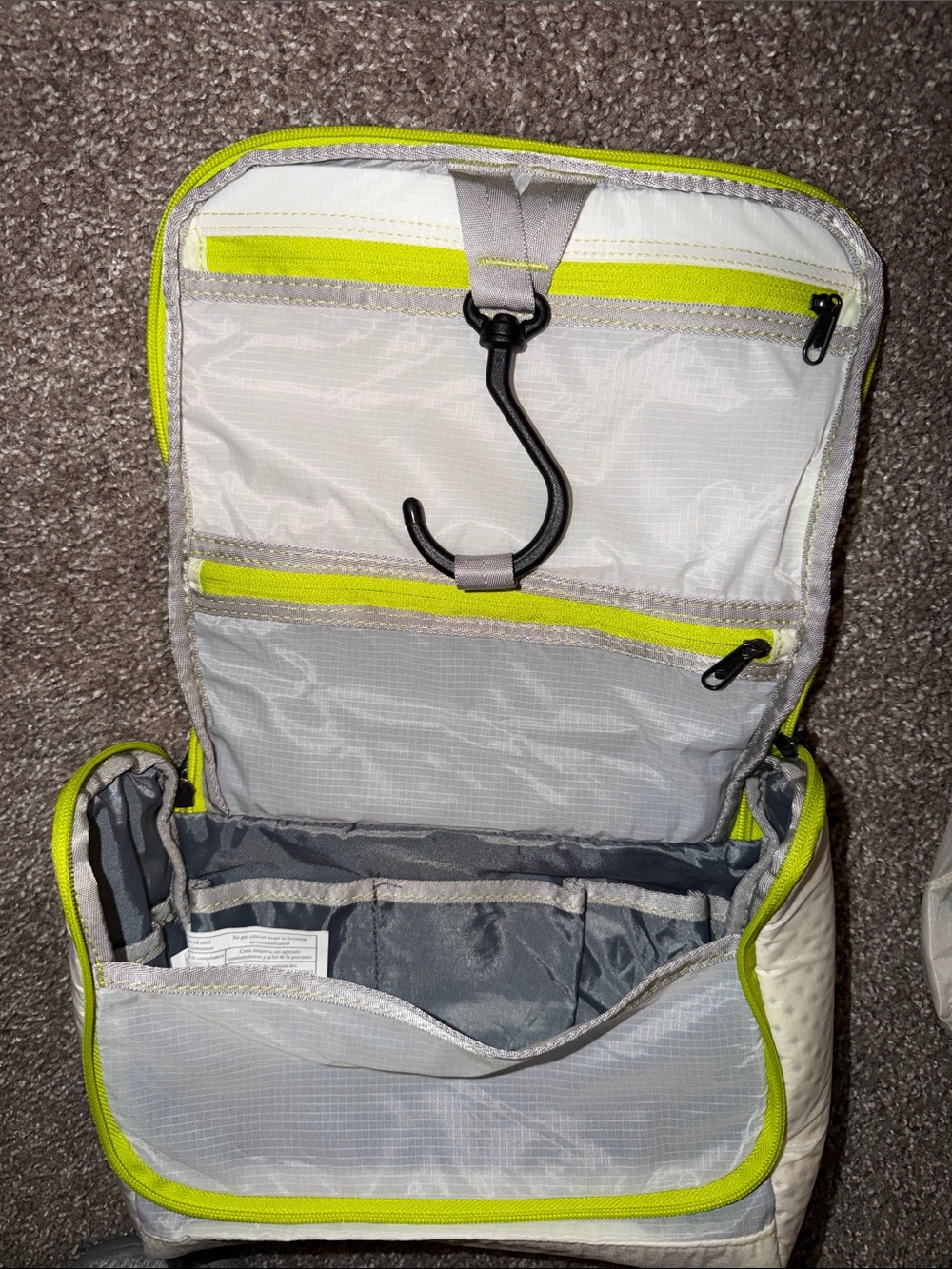 Eagle Creek White Packing Cubes with Lime Trim - Picture 2 of 3